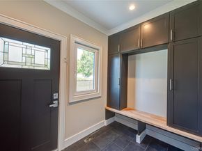 9 E Madison Street, East Islip NY 11730