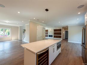 9 E Madison Street, East Islip NY 11730