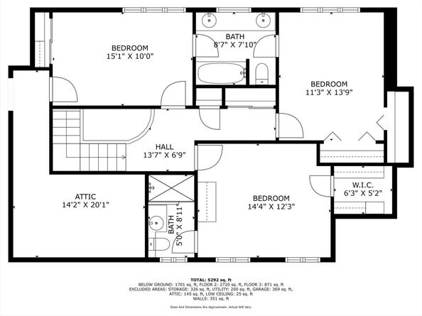 14 Pine Drive, Woodbury NY 11797