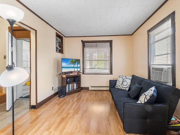 264 Woodworth Avenue, Yonkers NY 10701