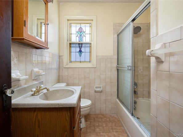 16923 144th Road, Springfield Gardens NY 11434