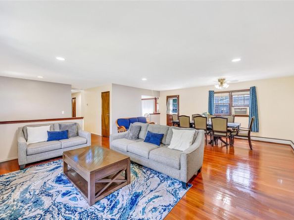 30 Somerset Street, Centereach NY 11720