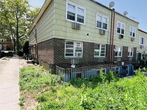 240-29 68th Avenue 14, Douglaston NY 11362