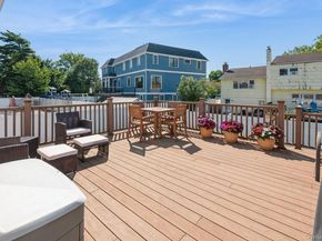511 Redwood Drive, Cedarhurst NY 11516