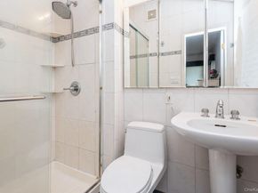 511 Redwood Drive, Cedarhurst NY 11516