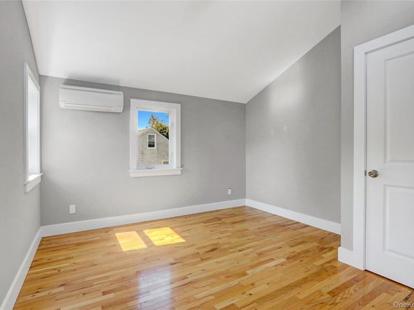 74 Delaware Road, Yonkers NY 10710