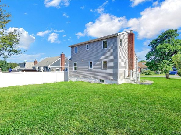 74 Delaware Road, Yonkers NY 10710