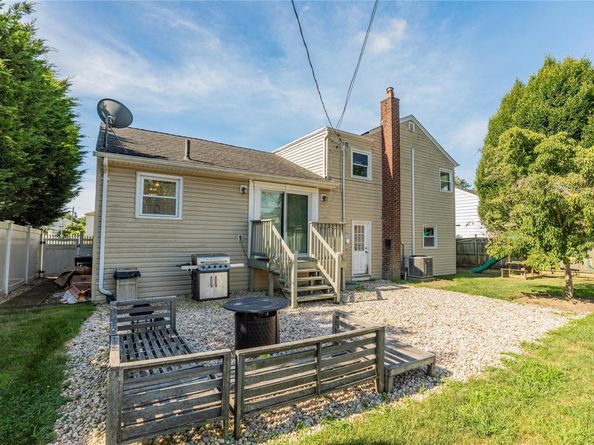 3563 Wadena Street, Seaford NY 11783