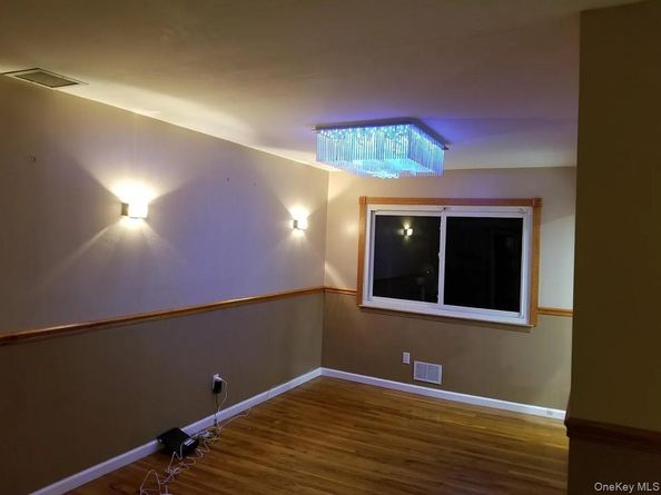 23 Ridge Court, Smithtown NY 11788