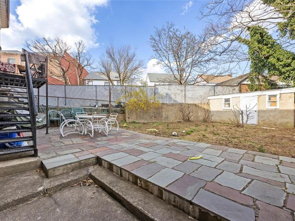 24-65 Francis Lewis Blvd, Whitestone NY 11357