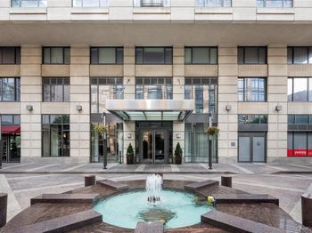 10 City Place