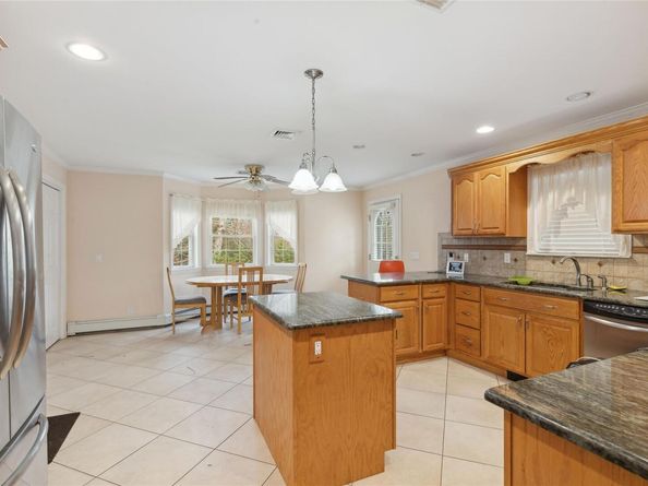 72 Risa Court, Flanders NY 11901