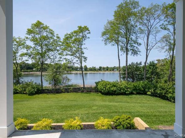 12 Barbara Lane, Glen Cove NY 11542