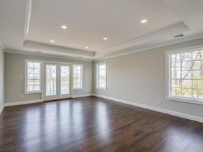 12 Barbara Lane, Glen Cove NY 11542