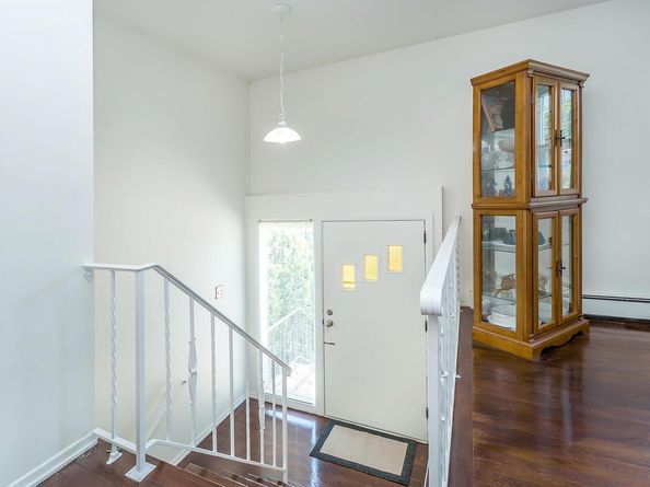 14 Marwood Road S, Port Washington NY 11050