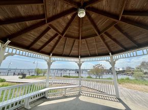 14 Marwood Road S, Port Washington NY 11050