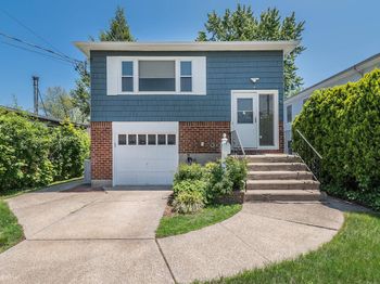 14 Marwood Road S