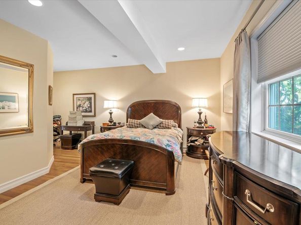501 Bay 5th Street, West Islip NY 11795