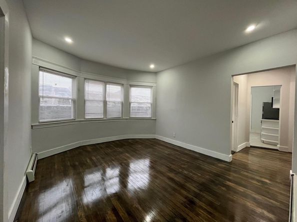 563 E 3rd Street, Mount Vernon NY 10553