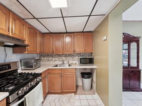 1241 Taylor Avenue, Bronx NY 10472