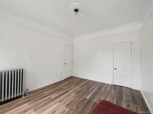 1241 Taylor Avenue, Bronx NY 10472