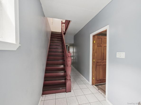 1241 Taylor Avenue, Bronx NY 10472
