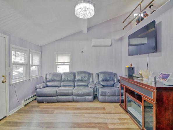 151 Lawson Avenue, East Rockaway NY 11518