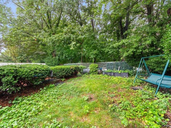 60 Boxwood Road, Yonkers NY 10710