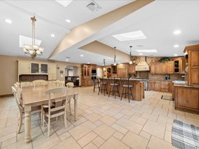 7 Kent Court, Bayport NY 11705