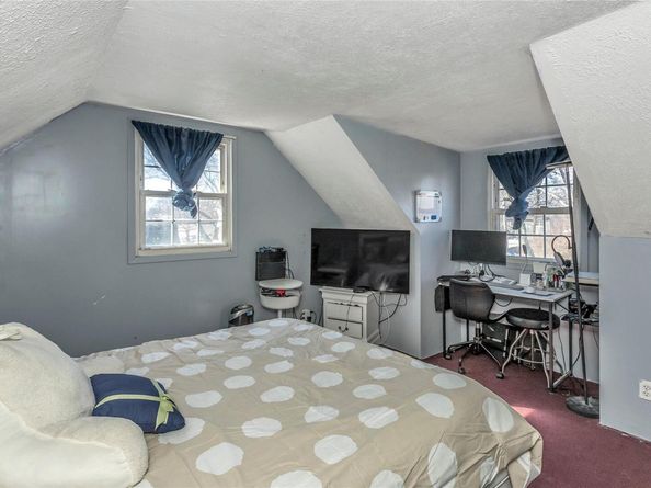 33 Hilliard Avenue, Central Islip NY 11722
