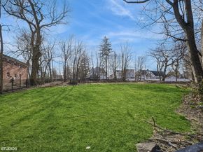 189 Drake Avenue 1B, New Rochelle NY 10805