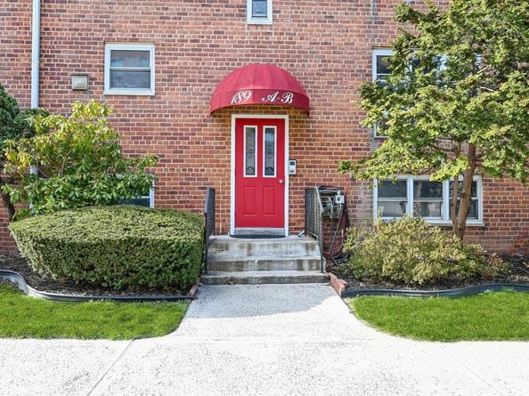 189 Drake Avenue 1B, New Rochelle NY 10805