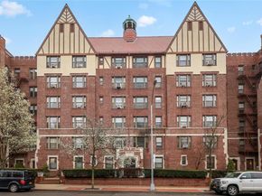 109-14 Ascan Avenue 1D, Forest Hills NY 11375