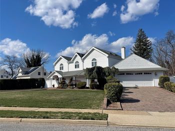 79 Constellation Road