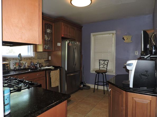 713 Colonial Street, Uniondale NY 11553