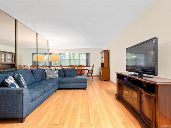 151-25 88th Street 1D, Howard Beach NY 11414