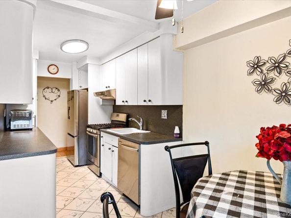 151-25 88th Street 1D, Howard Beach NY 11414