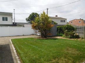 231 Willowood Drive, Wantagh NY 11793
