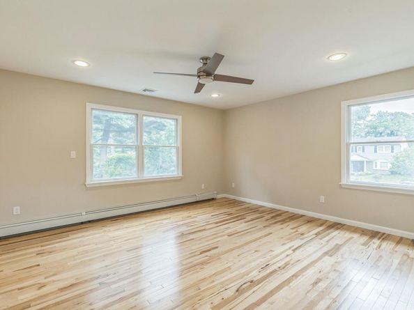 21 Tulipwood Drive, Commack NY 11725