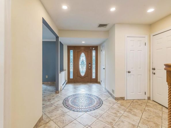 21 Tulipwood Drive, Commack NY 11725
