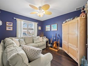 38 Aster Avenue, Holtsville NY 11742