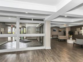 596 Broadway 17A, Lynbrook NY 11563