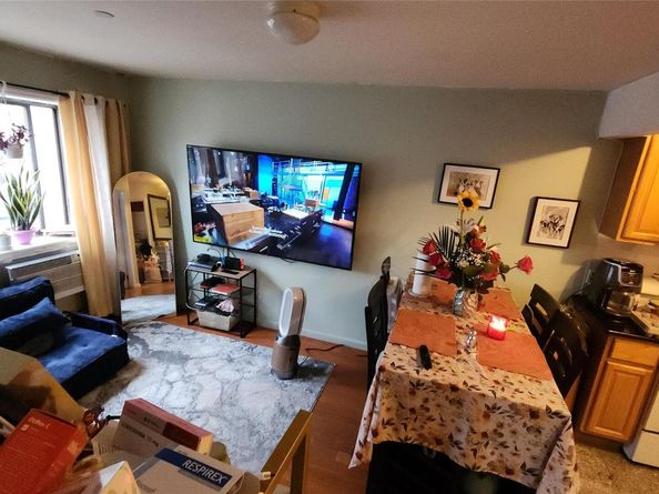 8432 Grand Avenue 2D, Elmhurst NY 11373