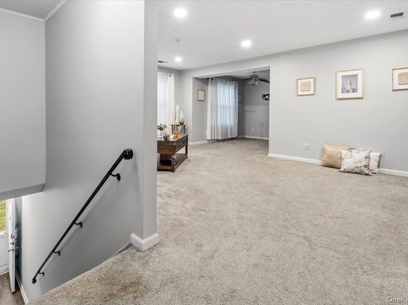 175 Main Avenue 158, Wheatley Heights NY 11798