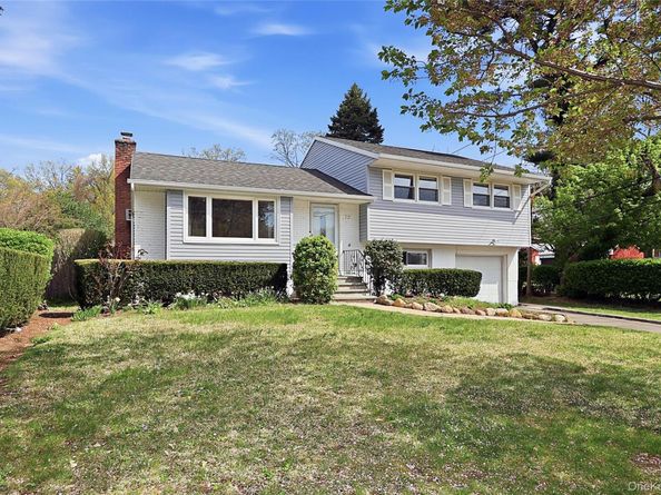 72 Woolsey Avenue, Glen Cove NY 11542