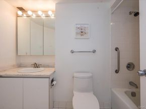 170 W Broadway 5E, Long Beach NY 11561