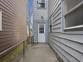 11 aka 13 Lincoln Terrace, Yonkers NY 10701