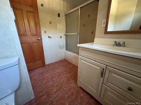 3260 Shore Road, Oceanside NY 11572