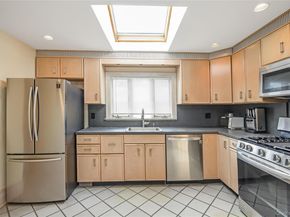 1018 Cottage Place, Baldwin NY 11510