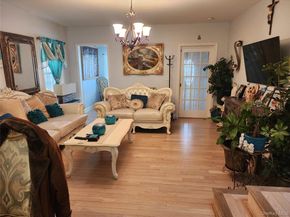 7711 64th Lane, Glendale NY 11385